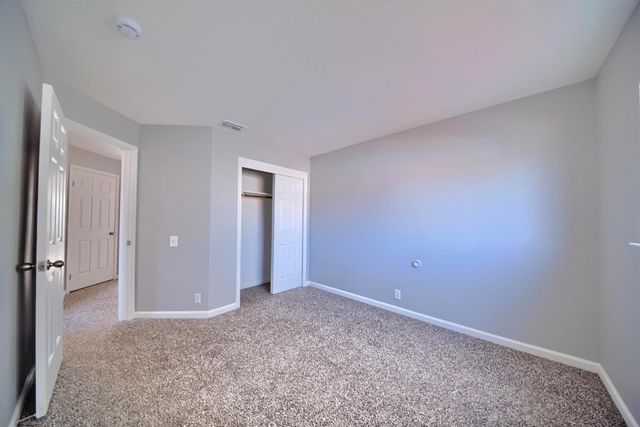 1900 Berryessa Dr, Modesto, CA 95358