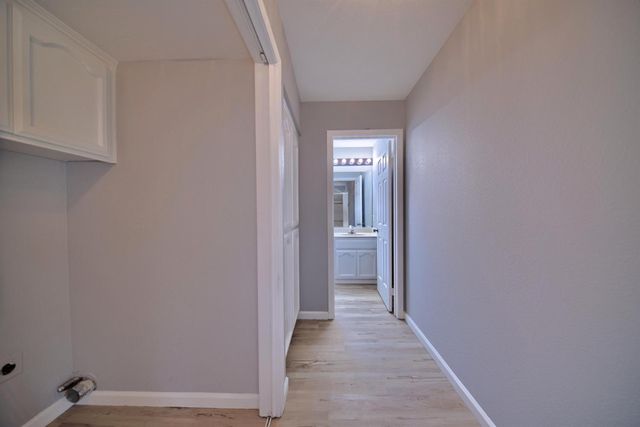 1900 Berryessa Dr, Modesto, CA 95358