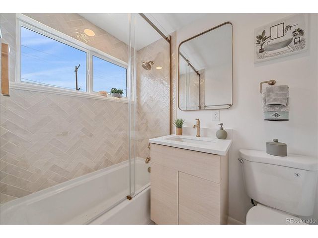 2651 Albion St, Denver, CO 80207