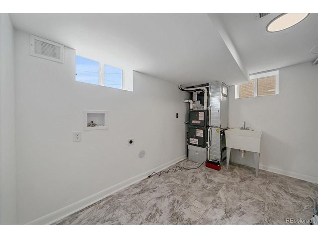 2651 Albion St, Denver, CO 80207