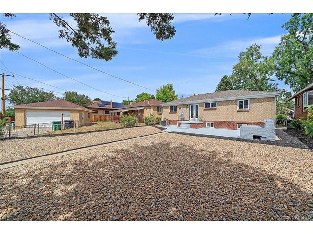 2651 Albion St, Denver, CO 80207