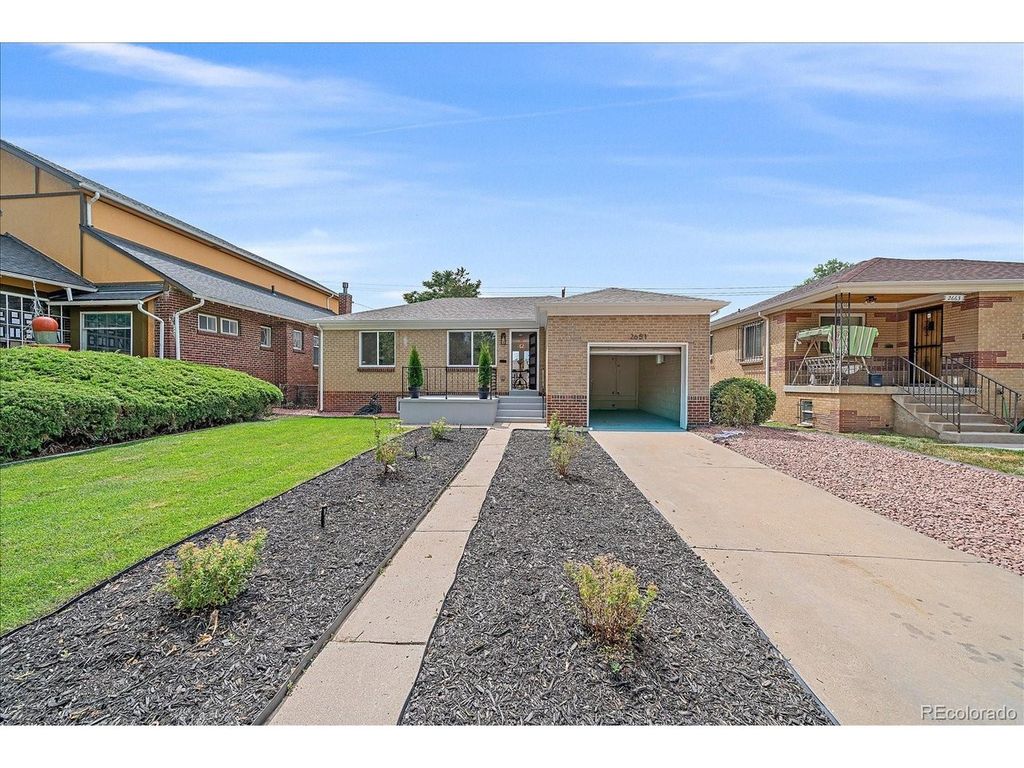 2651 Albion St, Denver, CO 80207