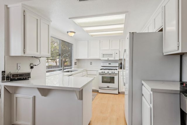 3501 Soda Canyon Dr, Ceres, CA 95307