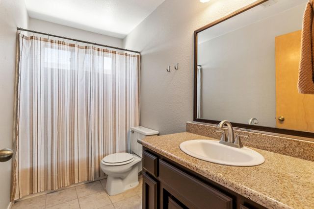 3501 Soda Canyon Dr, Ceres, CA 95307