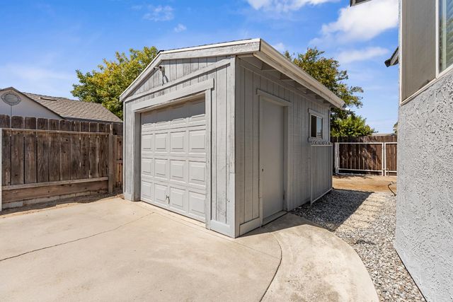 3501 Soda Canyon Dr, Ceres, CA 95307