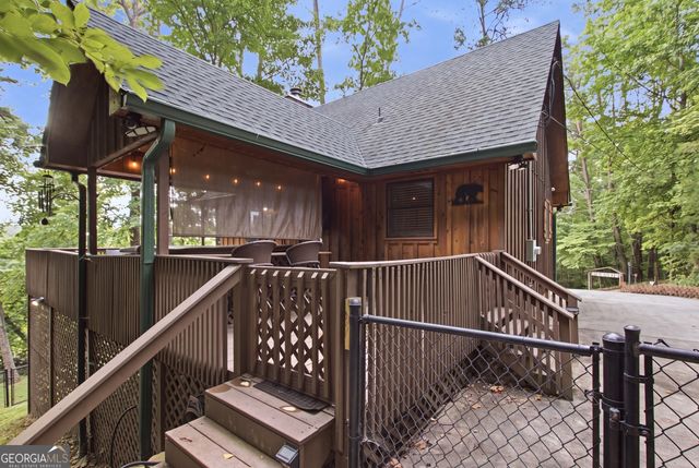 8 Waldheim Strasse Street, Helen, GA 30545
