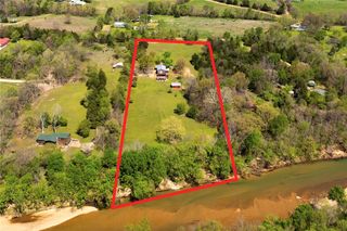 824 County Road 455, Berryville, AR 72616