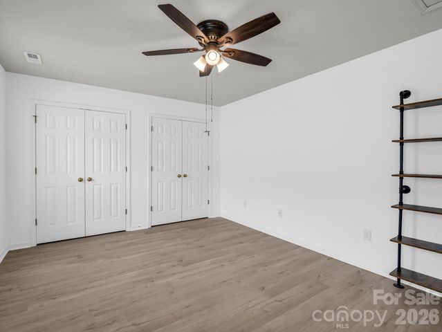 64 Lanceford Circle, Fletcher, NC 28732