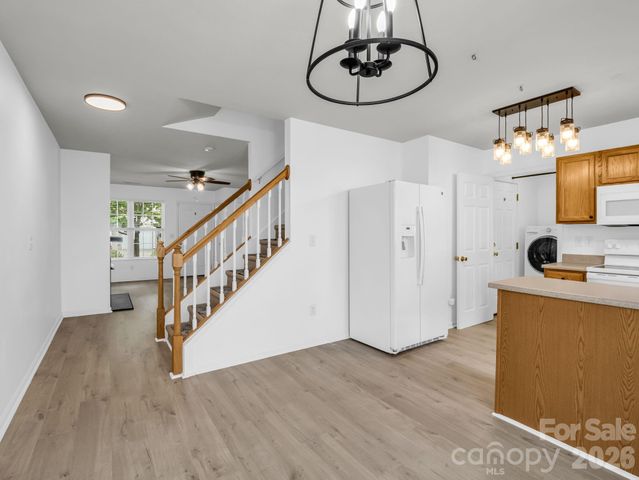 64 Lanceford Circle, Fletcher, NC 28732