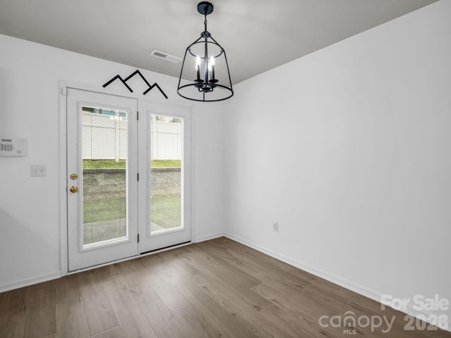 64 Lanceford Circle, Fletcher, NC 28732