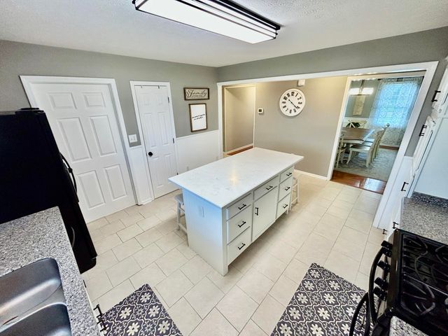 4011 Madira Drive, Somerset, KY 42503