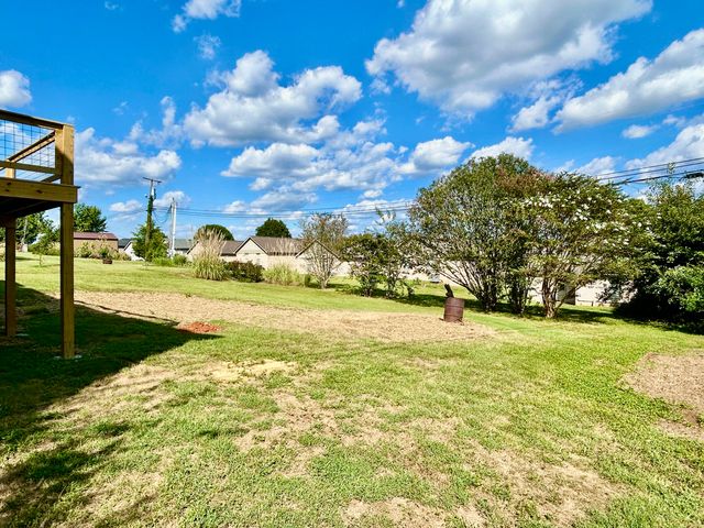 4011 Madira Drive, Somerset, KY 42503