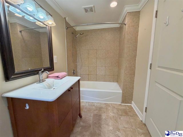 1719 Parkfield Rd, Scranton, SC 29591