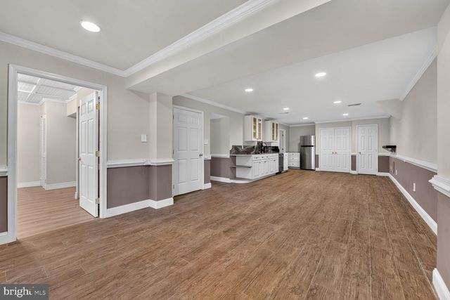 10101 WINDY KNOLL LN, Vienna, VA 22182