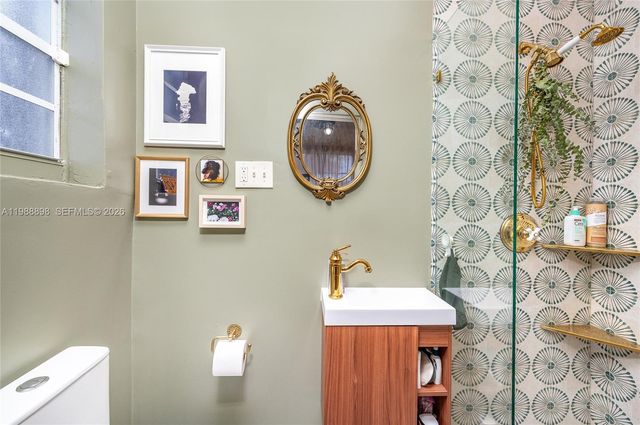 1844 NW 47th St, Miami, FL 33142