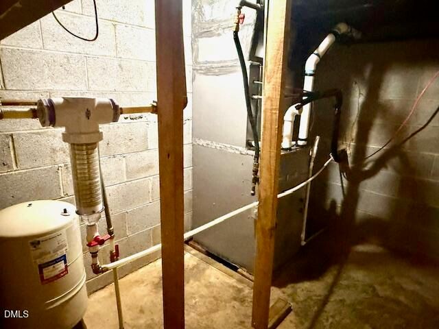 80 White Deer Lane, Henderson, NC 27537