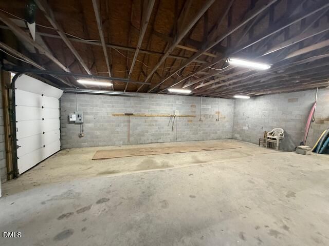 80 White Deer Lane, Henderson, NC 27537