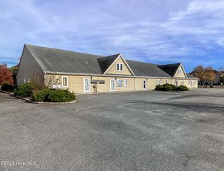111 Currituck Commercial Drive, Moyock, NC 27958