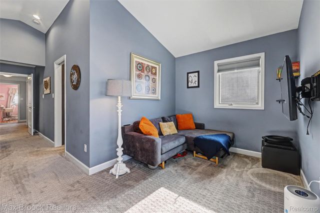 1592 Washington Boulevard, Birmingham, MI 48009