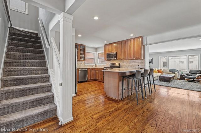 1592 Washington Boulevard, Birmingham, MI 48009