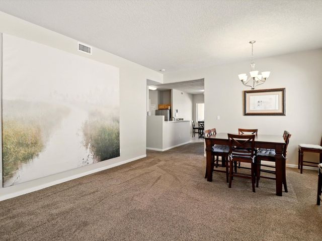 6208 CALLE VIZCAYA NW, Albuquerque, NM 87114