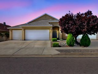 6208 CALLE VIZCAYA NW, Albuquerque, NM 87114