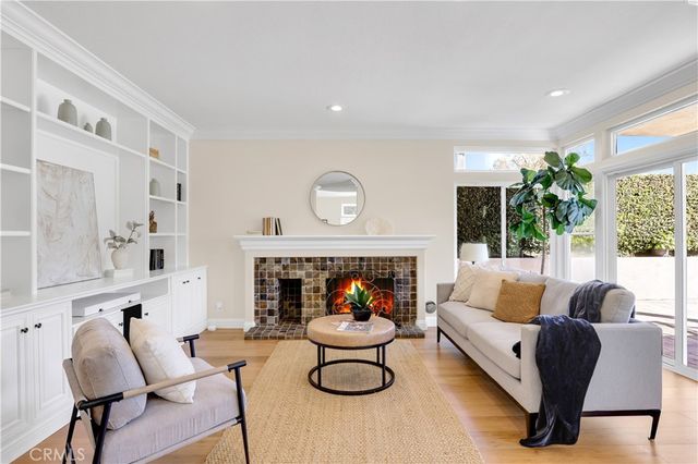 10 Glastonbury, Laguna Niguel, CA 92677