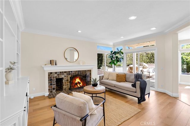 10 Glastonbury, Laguna Niguel, CA 92677