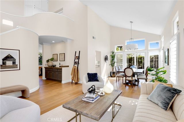 10 Glastonbury, Laguna Niguel, CA 92677