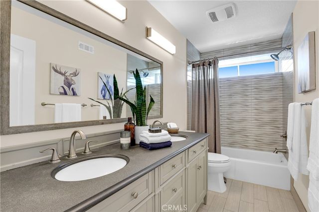 10 Glastonbury, Laguna Niguel, CA 92677