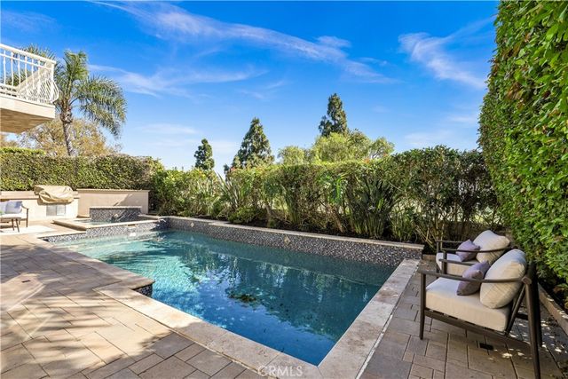 10 Glastonbury, Laguna Niguel, CA 92677