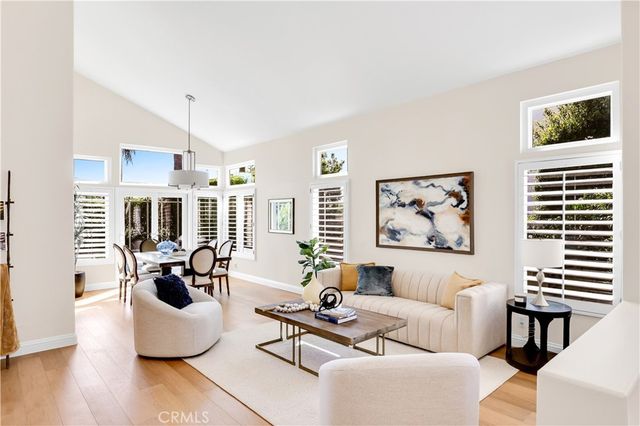 10 Glastonbury, Laguna Niguel, CA 92677