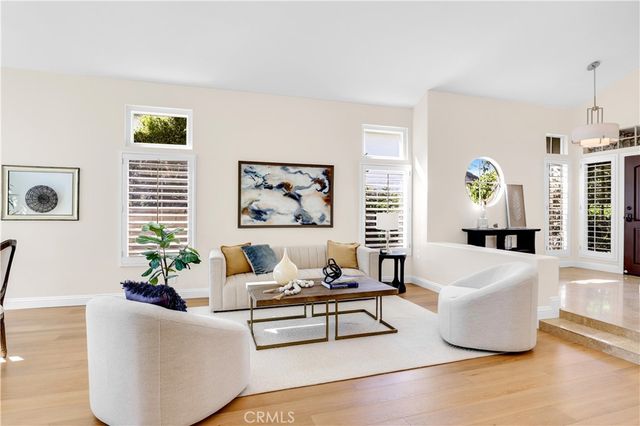 10 Glastonbury, Laguna Niguel, CA 92677