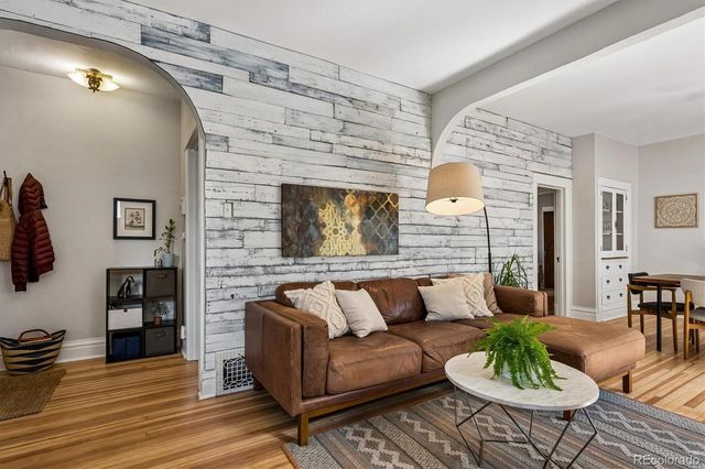 844 S Washington Street, Denver, CO 80209