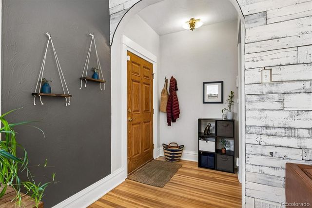 844 S Washington Street, Denver, CO 80209