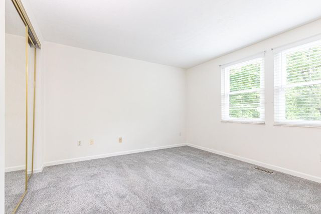 2280 Chesterfield Lane, Batavia Twp, OH 45103