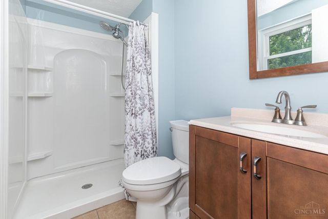 2280 Chesterfield Lane, Batavia Twp, OH 45103