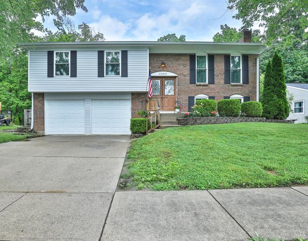 2280 Chesterfield Lane, Batavia Twp, OH 45103