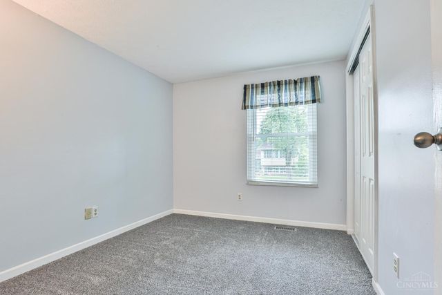2280 Chesterfield Lane, Batavia Twp, OH 45103