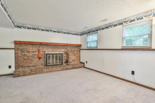 2280 Chesterfield Lane, Batavia Twp, OH 45103