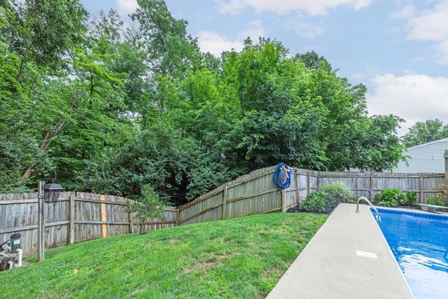 2280 Chesterfield Lane, Batavia Twp, OH 45103