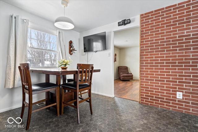 7912 E 71st Street, Indianapolis, IN 46256