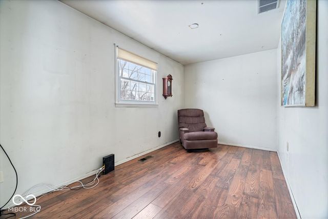 7912 E 71st Street, Indianapolis, IN 46256