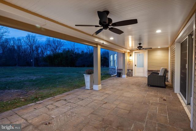 6469 GROVELAND RD, Pipersville, PA 18947