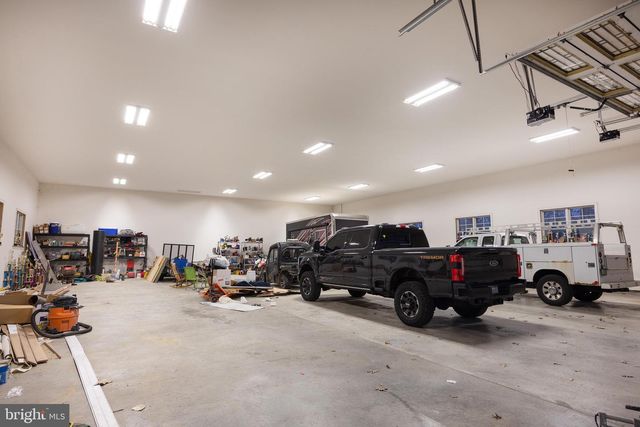 6469 GROVELAND RD, Pipersville, PA 18947