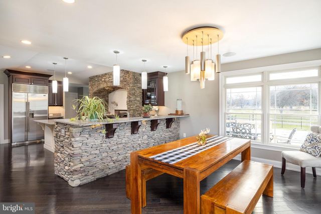 6469 GROVELAND RD, Pipersville, PA 18947