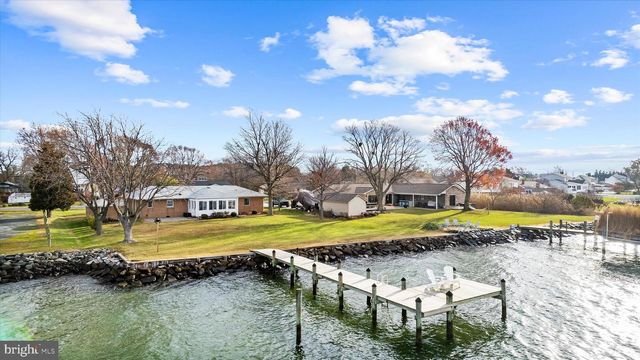 1704 BAYSIDE DR, Chester, MD 21619