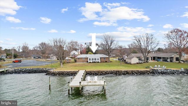 1704 BAYSIDE DR, Chester, MD 21619