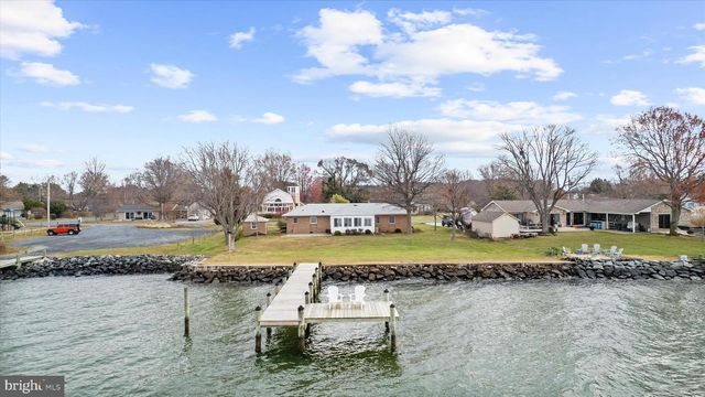 1704 BAYSIDE DR, Chester, MD 21619