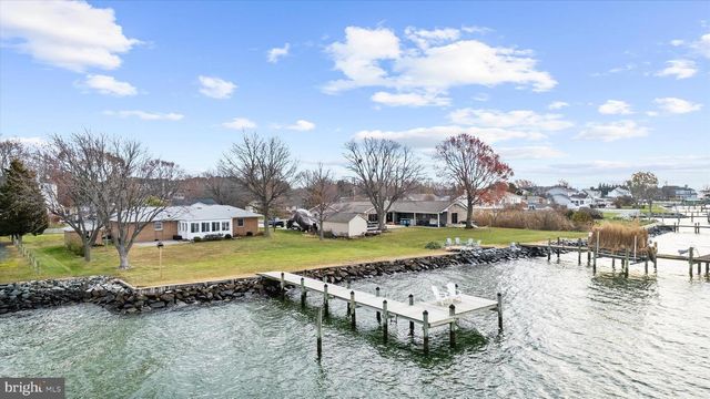 1704 BAYSIDE DR, Chester, MD 21619